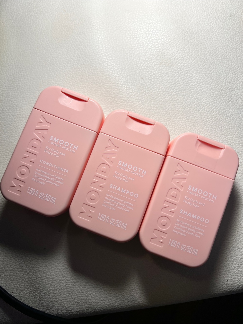 MONDAY Smooth Shampoo & Conditioner Travel Set 3 pc